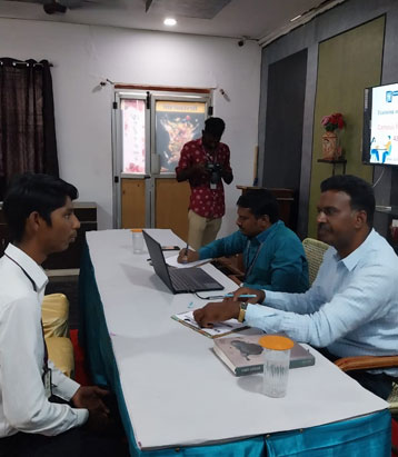 Shirodhara Treatment